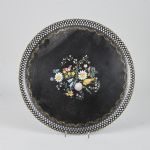 693172 Metal tray